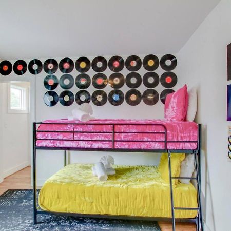 Howdy House New And Trendy With Rooftop Deck แนชวิลล์ ภายนอก รูปภาพ
